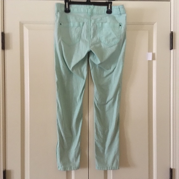 ✨Mint Green JOLT Skinny Jeans with Ankle Zippers - Picture 3 of 4